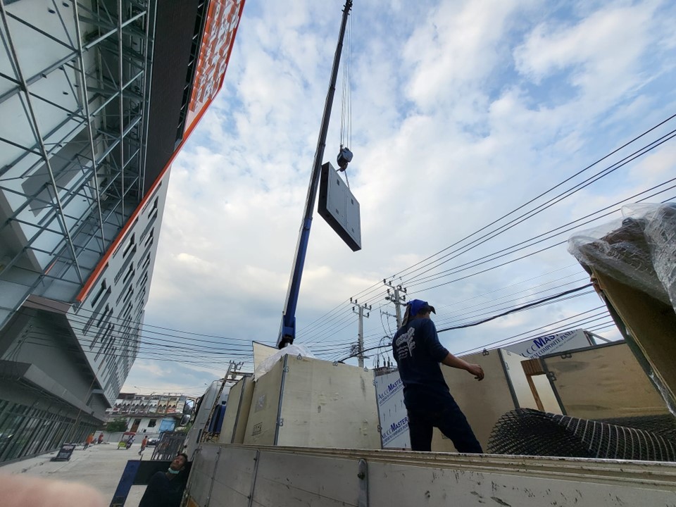 โครงสร้างติดตั้งจอ LED